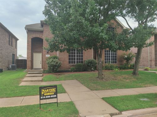 1019 Jamie Dr, Grand Prairie, TX, 75052-2733 | Card Image
