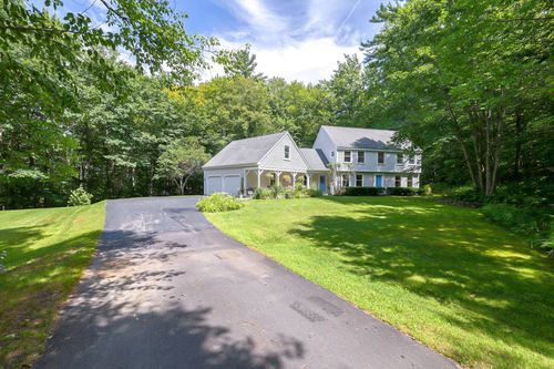 14 Mulherrin Farm Rd, Hanover, NH, 03755-4905 | Card Image