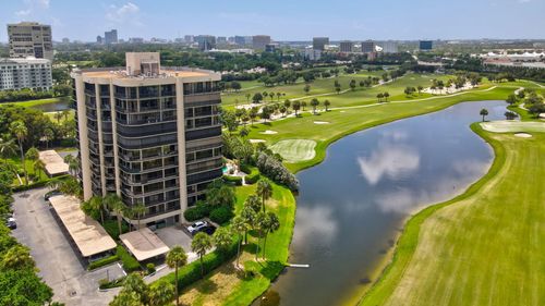 apt-701-2427 Presidential Way, West Palm Beach, FL, 33401-1346 | Card Image