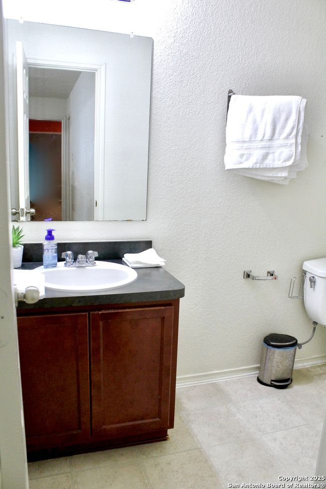 124 Hinge Path, House other with 3 bedrooms, 3 bathrooms and null parking in Cibolo TX | Image 39