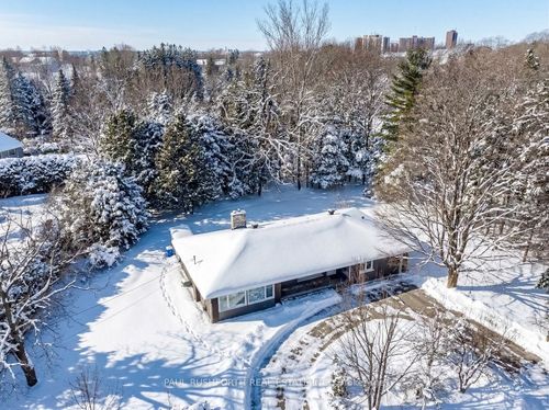 10 Cedar Rd, Gloucester, ON, K1J6L4 | Card Image