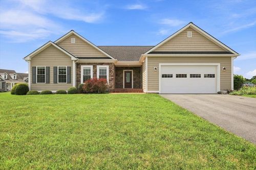 600 Sky Rock Ct, MCGAHEYSVILLE, VA, 22840-2800 | Card Image