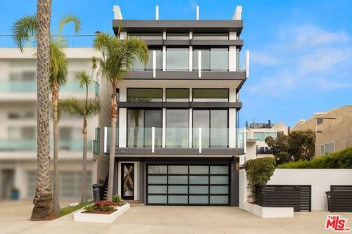 6730 Esplanade, Playa del Rey, CA, 90293-7525 | Card Image