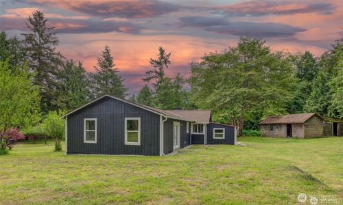 2748 El Camano Street, Camano Island, WA, 98282 | Card Image