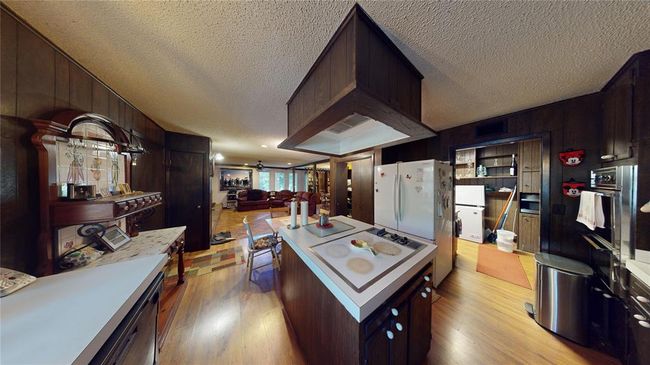 130 Dickey St, House other with 3 bedrooms, 2 bathrooms and 2 parking in BRONSON TX | Image 7