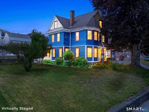 110 Church St, Putnam, CT, 06260-1824 | Card Image