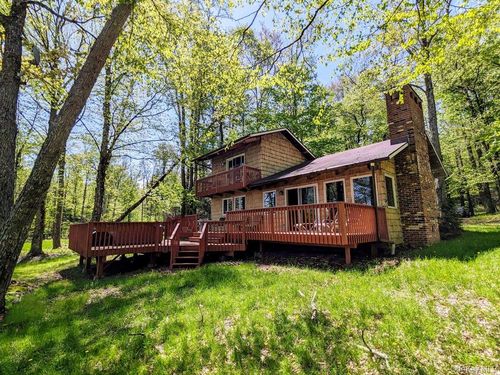 9 Canterbury Ct, White Lake, NY, 12786-7021 | Card Image