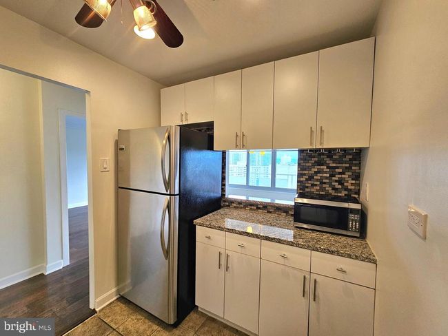 UNIT-1410 - 5340 Holmes Run Pkwy, Condo with 1 bedrooms, 1 bathrooms and null parking in ALEXANDRIA VA | Image 21