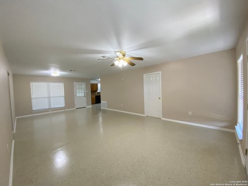 b-501 Winship Rd, Pleasanton, TX, 78064-3845 | Card Image