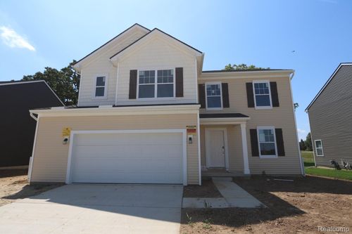 660 Countryside Dr, Chelsea, MI, 48118-1587 | Card Image