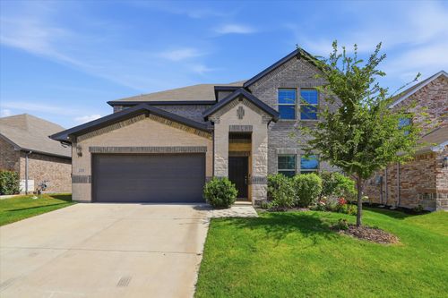 233 Luna Ln, Lake Dallas, TX, 75065-2217 | Card Image