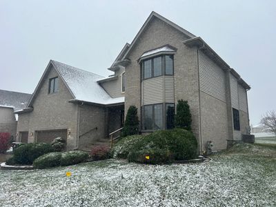 18502 River Road, House other with 4 bedrooms, 2 bathrooms and 3 parking in Hazel Crest IL | Image 3