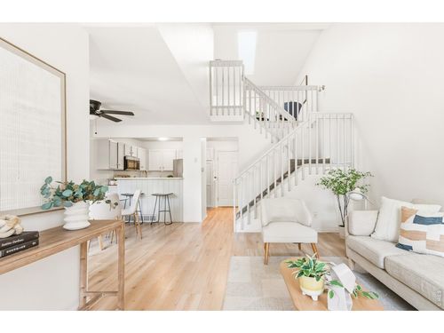 2106 Meadow Ct, Longmont, CO, 80501-1523 | Card Image