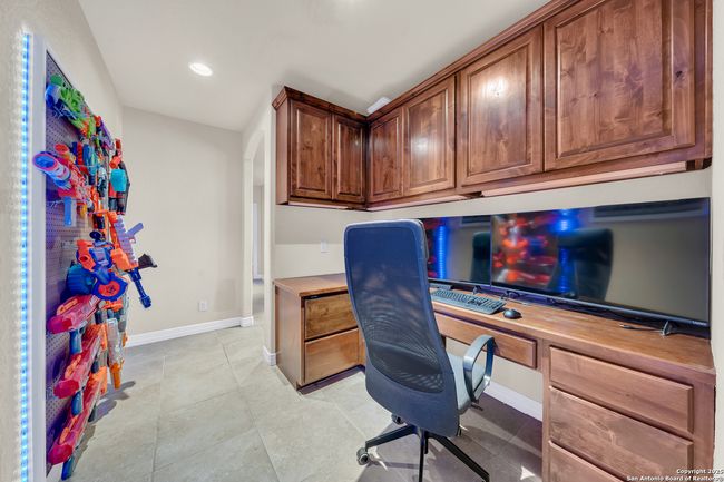 10210 Rafter O Trl, House other with 3 bedrooms, 3 bathrooms and null parking in Helotes TX | Image 25