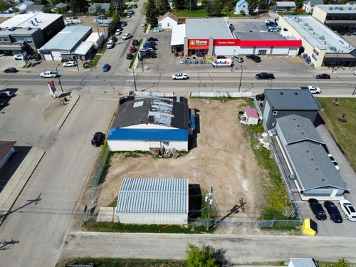9903 100 St, Morinville, AB, T8R1R4 | Card Image