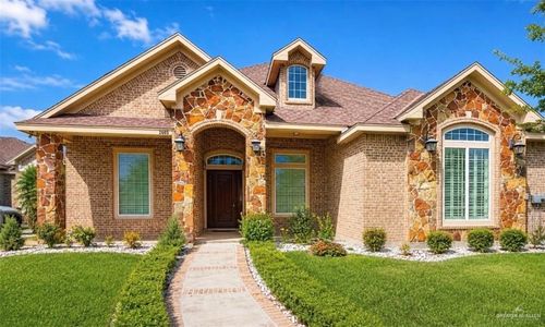 2605 Grand Canal Dr, Mission, TX, 78572-3882 | Card Image