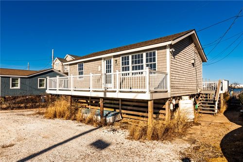 1193 Succotash Rd, Narragansett, RI, 02879-5887 | Card Image