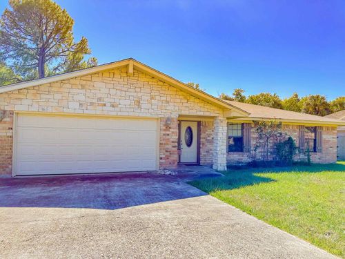 570 Romero, Bridge City, TX, 77611 | Card Image