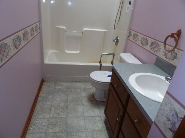 716 Rutledge Rd, House other with 2 bedrooms, 2 bathrooms and 2 parking in Transfer PA | Image 6
