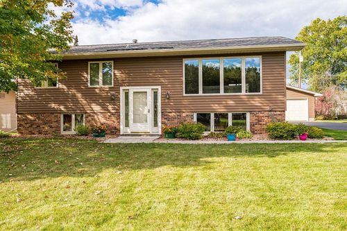 311 W Rainbow St, Duluth, MN, 55811-2013 | Card Image