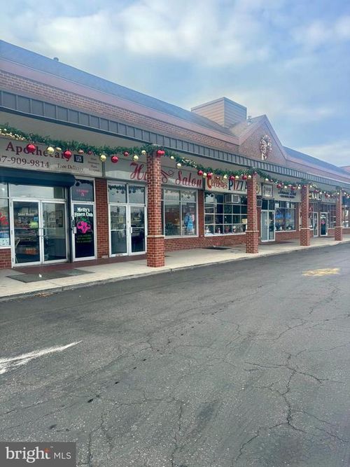 200f-1534 Packer Ave, PHILADELPHIA, PA, 19145-5445 | Card Image