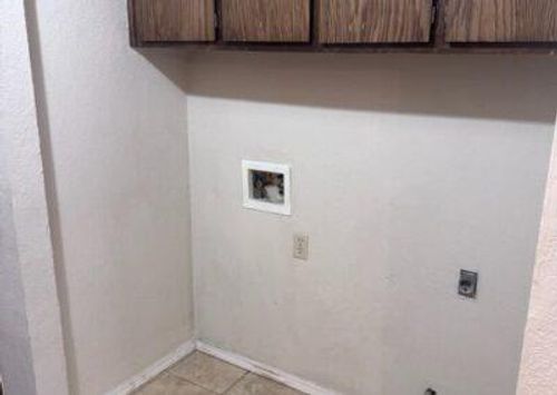 1311 N Fretz Ave, Edmond, OK, 73003-3147 | Card Image