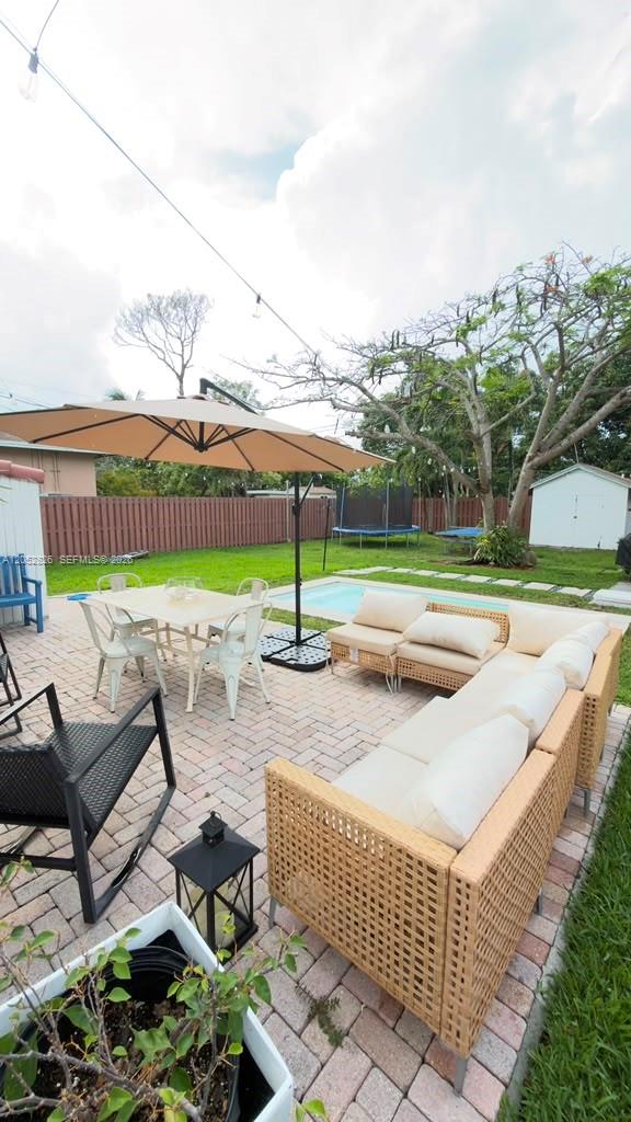 Residential Lease in Dania Beach 4