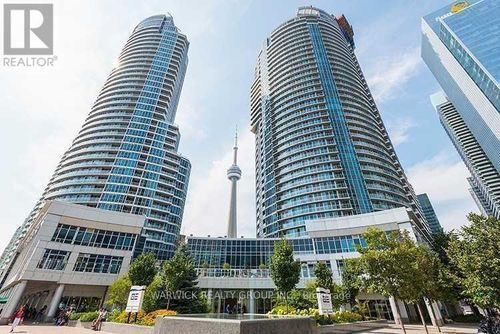 2103-8 York Street, Toronto (Waterfront Communities), ON, M5J1R2 | Card Image