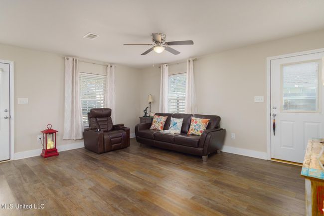 53 2nd Ave-6 | Image 6