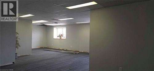 unit-8-326 Wellington St N, Kitchener, ON, N2H5K9 | Card Image