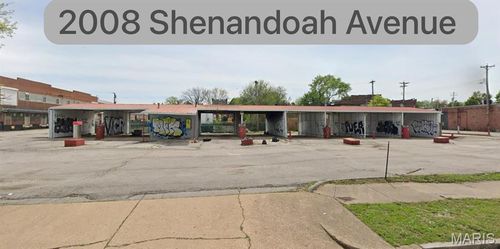 2008 Shenandoah Ave, Saint Louis, MO, 63104-2823 | Card Image