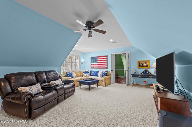 3860 Dixie Ridge Ln, House other with 4 bedrooms, 4 bathrooms and 3 parking in Grimesland NC | Image 51