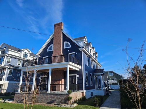 15 S Cornwall Ave, Ventnor City, NJ, 08406-2716 | Card Image