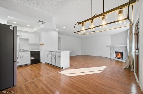 201-945 Falconhead Ln, Las Vegas, NV, 89128-0332 | Card Image