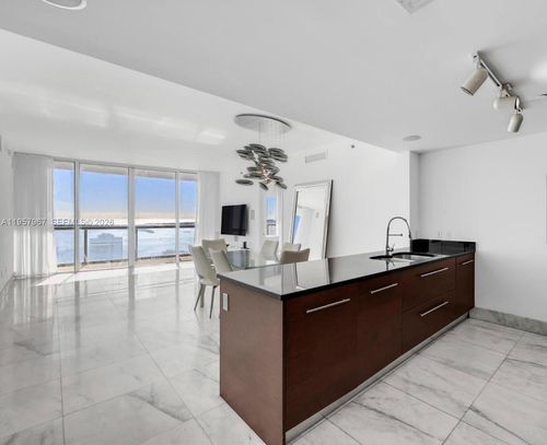 apt-4003-465 Brickell Ave, Miami, FL, 33131-4017 | Card Image