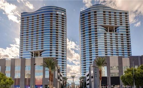 402-4525 Dean Martin Dr, Las Vegas, NV, 89103-8103 | Card Image