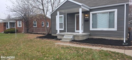 7337 Dale, Center Line, MI, 48015-1837 | Card Image