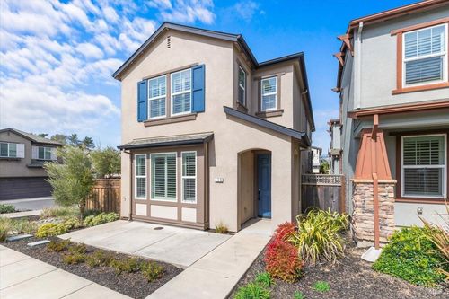 115 Lavender Cir, Healdsburg, CA, 95448-3483 | Card Image