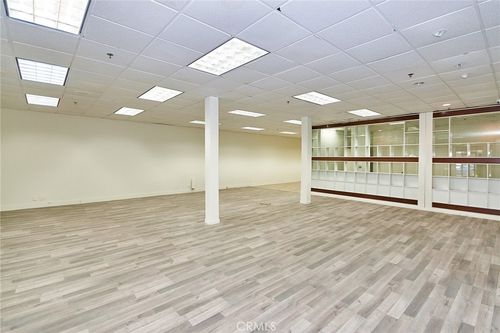 529 W Main St, Alhambra, CA, 91801 | Card Image