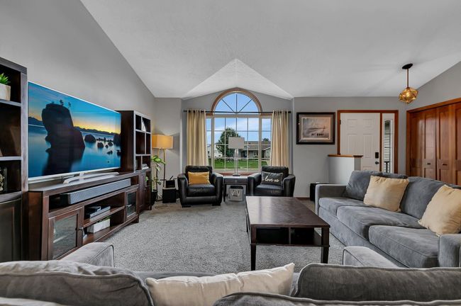 823 Morningside Loop, House other with 4 bedrooms, 4 bathrooms and null parking in Saint Joseph MN | Image 12