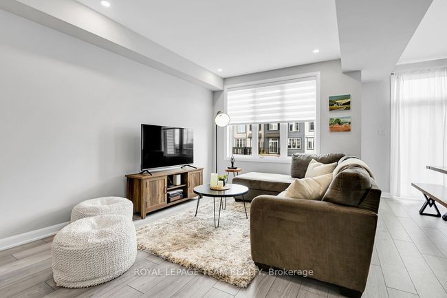 908 Lixnaw Crt, House attached with 2 bedrooms, 2 bathrooms and 2 parking in Nepean ON | Image 14