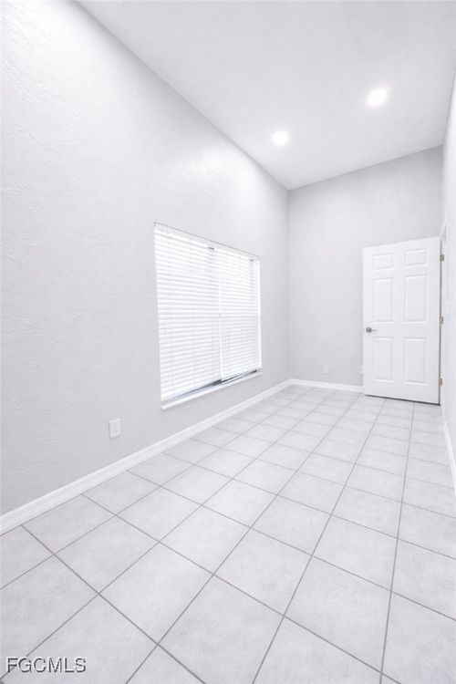 2706 Santa Barbara Pl, Cape Coral, FL, 33904-2701 | Card Image