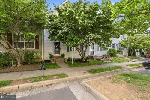 94 Dorset Ln, WARRENTON, VA, 20186-2634 | Card Image