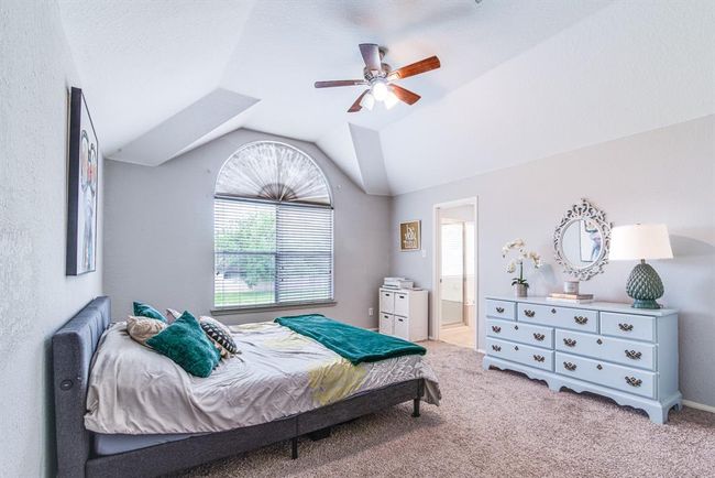 Primary Bedroom | Image 22