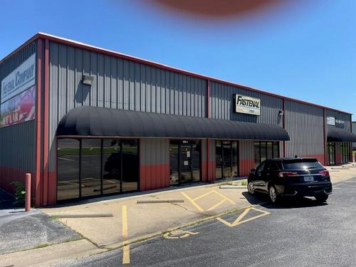 c-123 Industrial Park Dr, Hollister, MO, 65672-6249 | Card Image