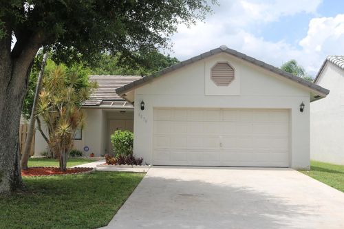 6076 Strawberry Lakes Cir, Lake Worth, FL, 33463-6509 | Card Image