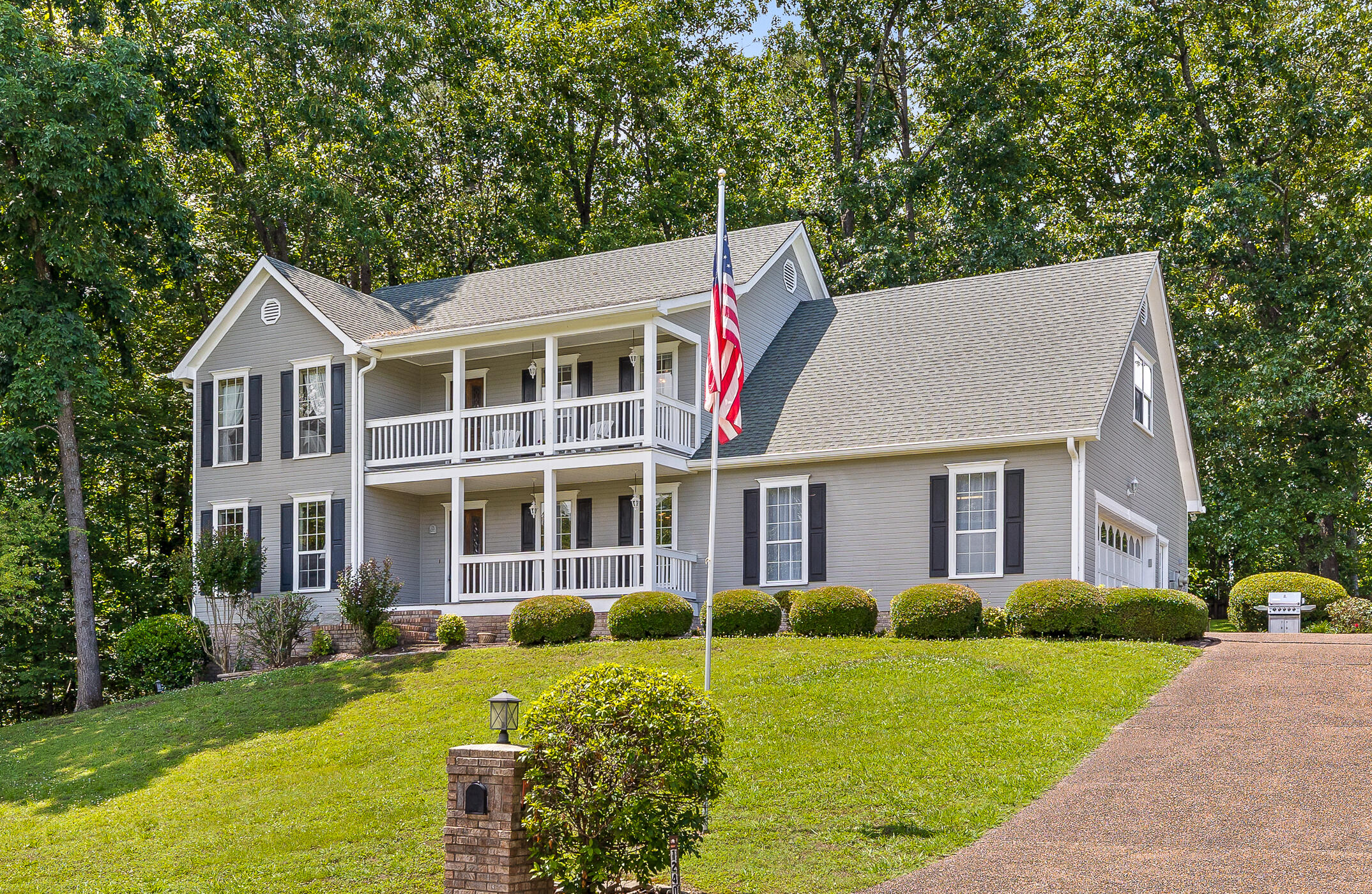 Creek Hollow Ln, Soddy Daisy, TN 37379