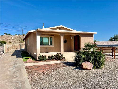 2262 Red Rock Rd, Bullhead City, AZ, 86442-7417 | Card Image