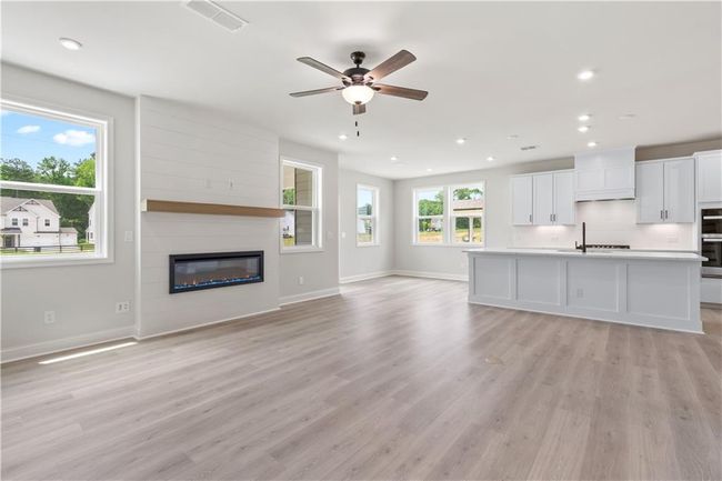 722 Crossroad Ct Sw, House other with 4 bedrooms, 3 bathrooms and null parking in Powder Springs GA | Image 18