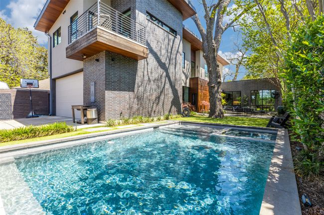 9333 Biscayne Blvd, House other with 5 bedrooms, 6 bathrooms and null parking in Dallas TX | Image 35